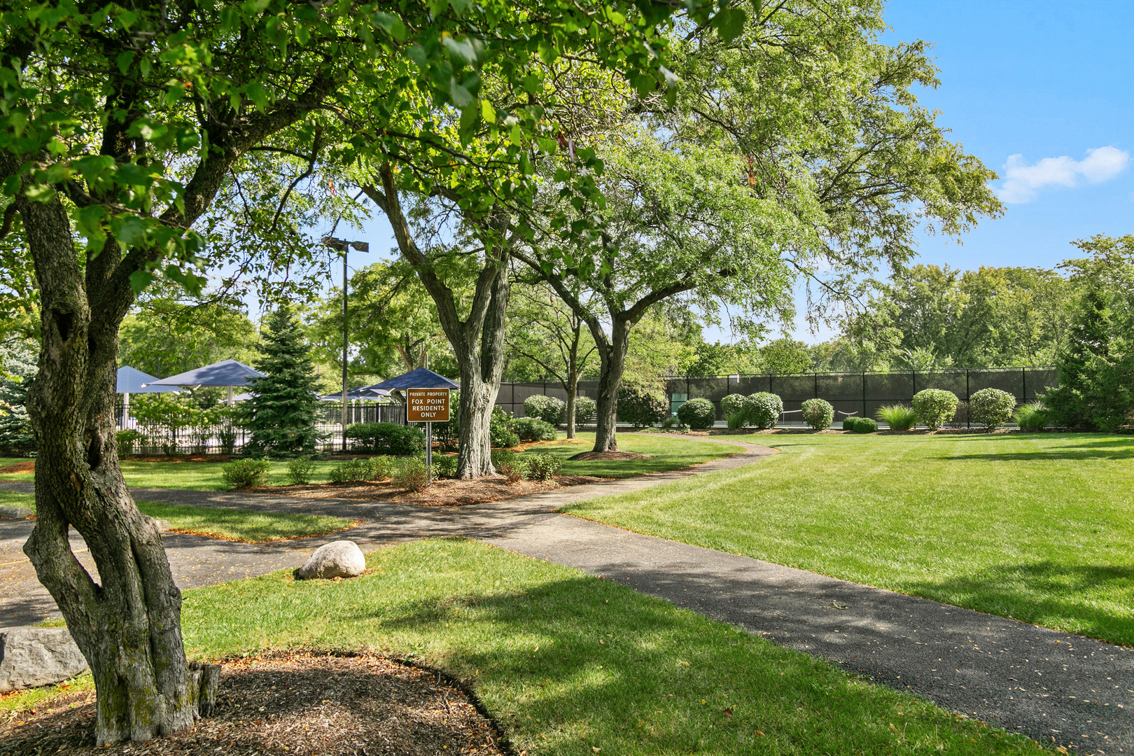 185 Cold Spring Road Barrington, IL 60010 - Photo 35 of 40 a view of a park with large trees