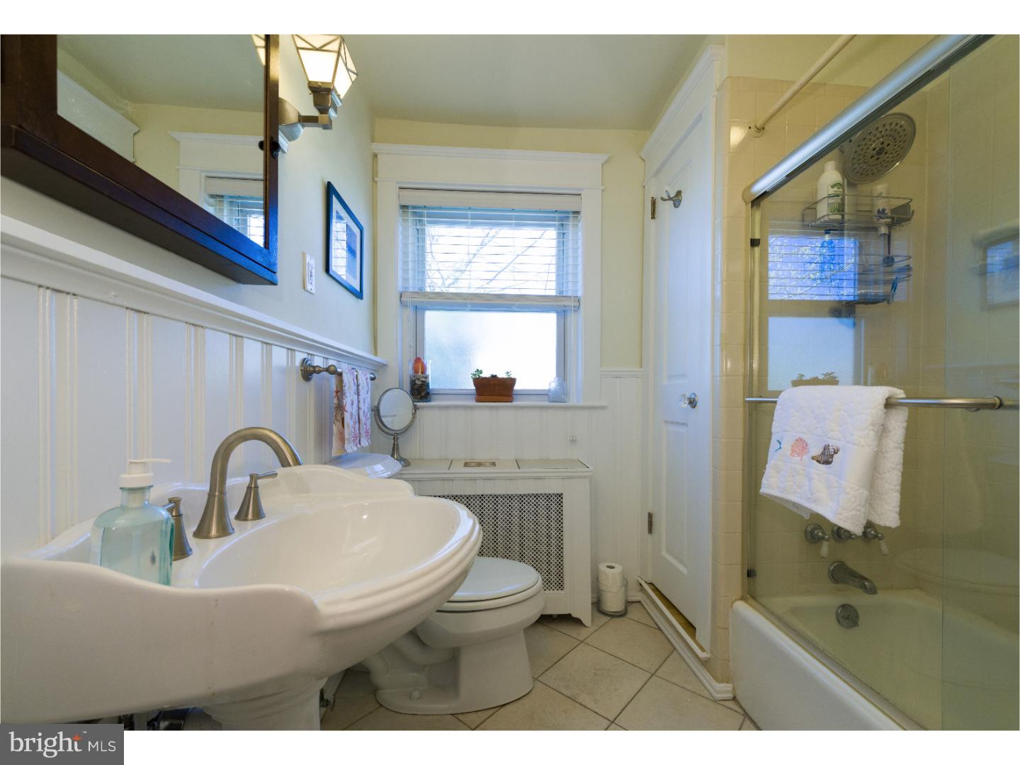 161 Grandview Road Ardmore, PA 19003 - Photo 17 of 25 Bathroom
