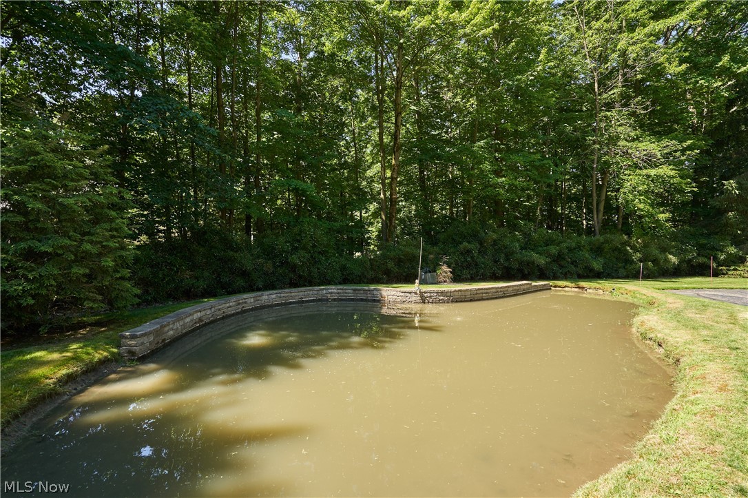 6933 Gates Road Gates Mills, OH 44040 - Photo 17 of 18