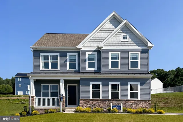 $479,888 | 160 Champions Drive, York Haven, PA 17370
