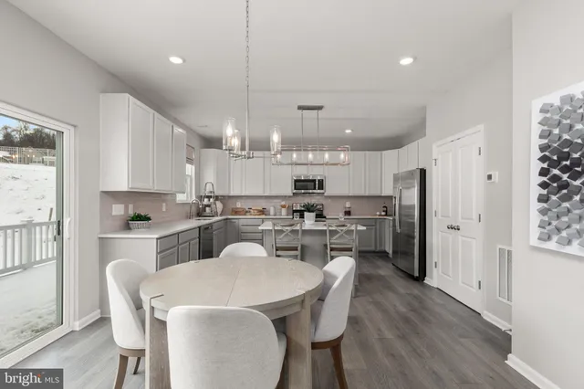 $479,888 | 160 Champions Drive, York Haven, PA 17370