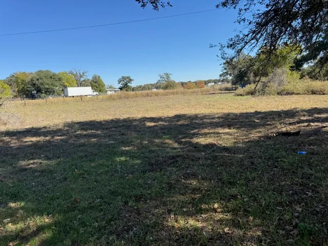 $162,000 | 1420 East Cameron Avenue, Rockdale, TX 76567