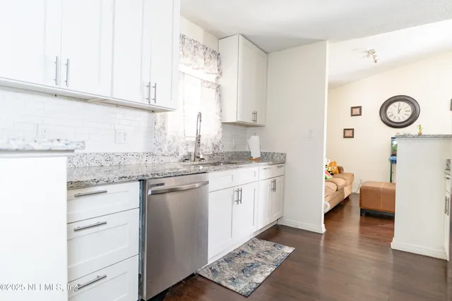 $257,900 | 8613 East Beechfern Lane, Jacksonville, FL 32244