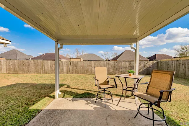 $247,000 | 5212 Seneca Drive, Darrow, LA 70725