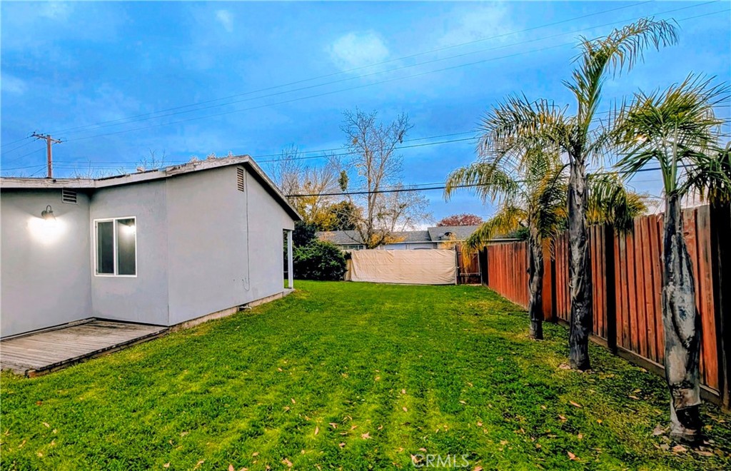 363 Ford Road Sacramento, CA 95838 - Photo 23 of 23 a view of a backyard with potted plants