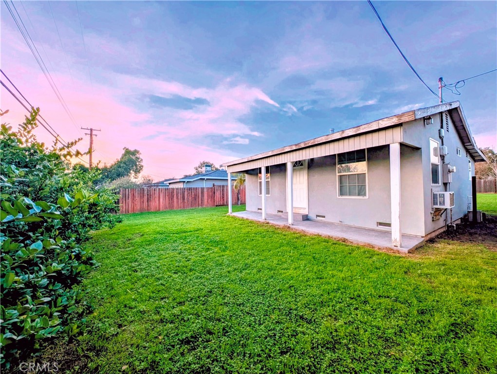 363 Ford Road Sacramento, CA 95838 - Photo 8 of 23 a backyard of a house with lots of green space