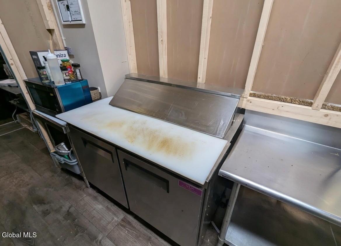 133 Remsen Street, Unit 1 Cohoes, NY 12047 - Photo 6 of 16 6