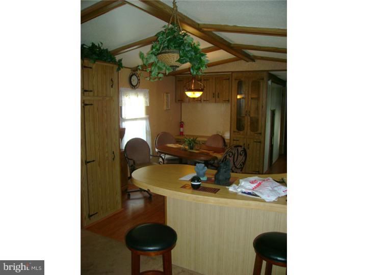 40 Keystone Road Reading, PA 19606 - Photo 9 of 10 Kitchen