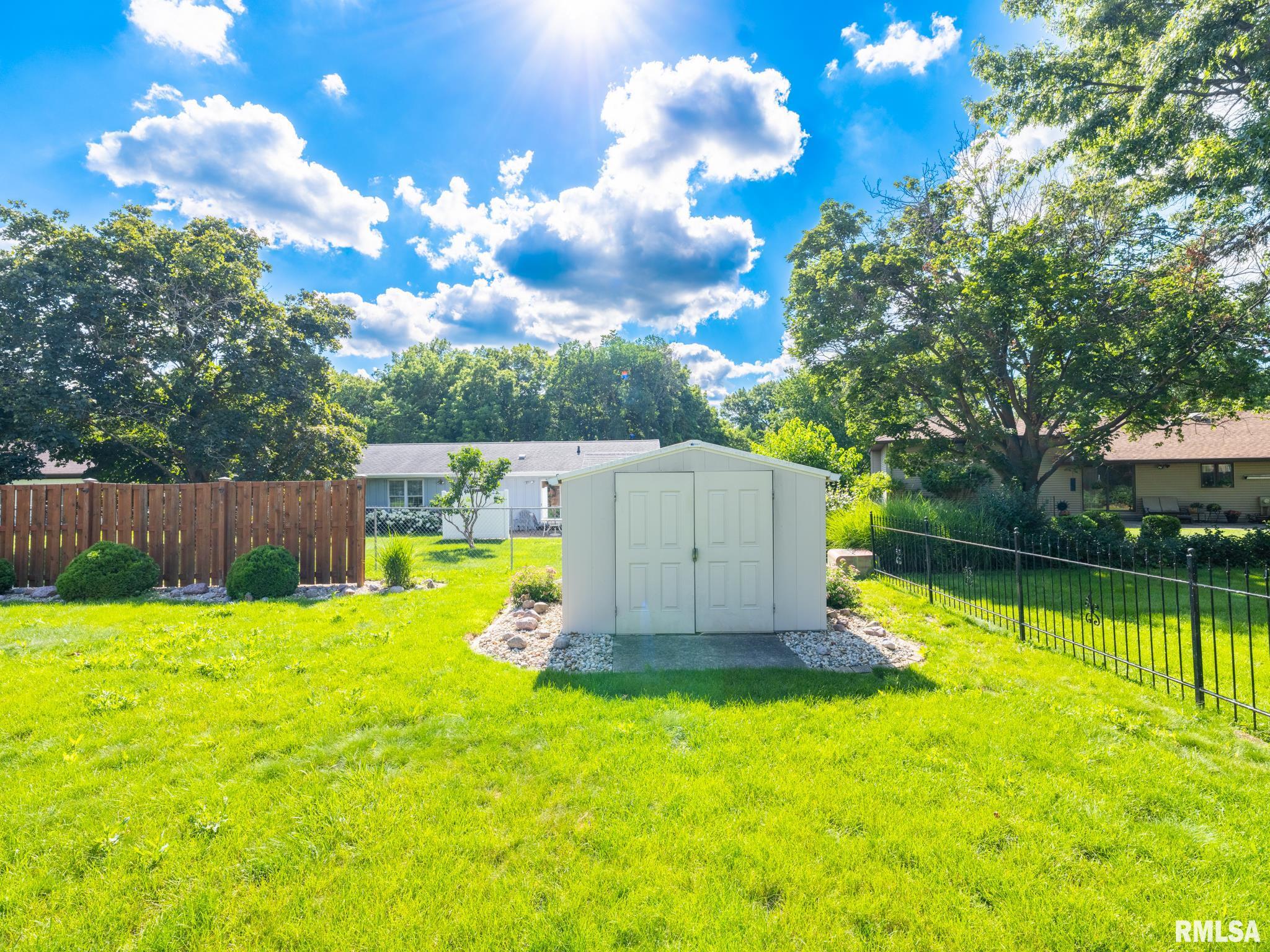 2721 North Rustic Ridge Drive Peoria, IL 61604 - Photo 50 of 52