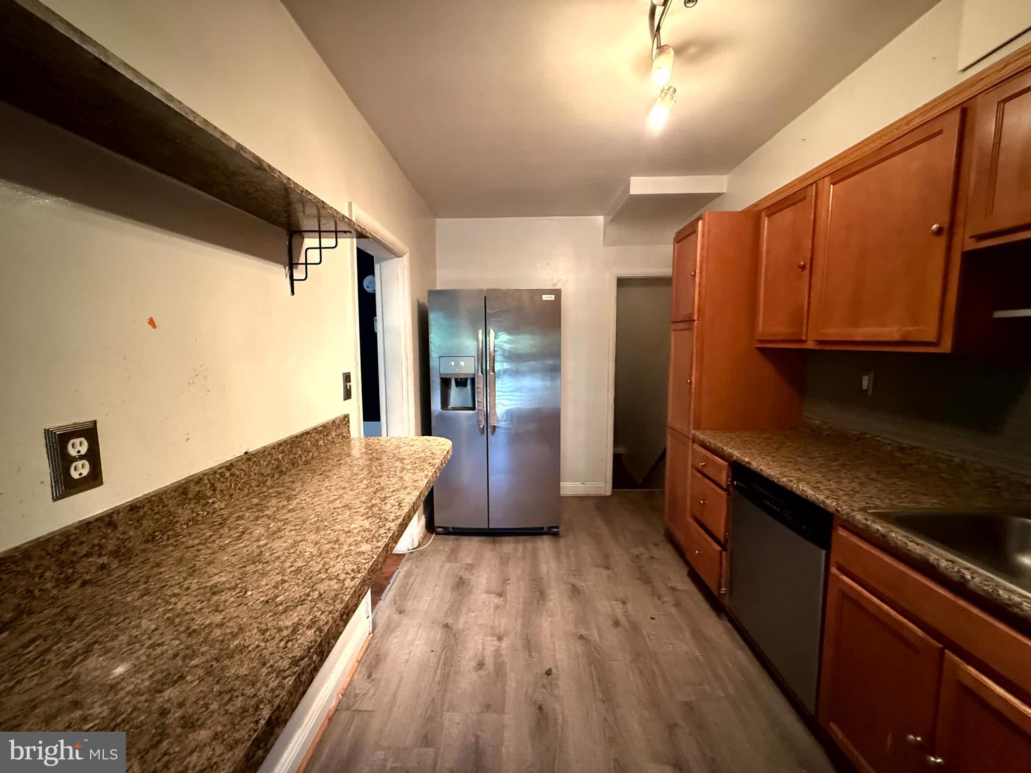 6142 Dunroming Road Baltimore, MD 21239 - Photo 10 of 22