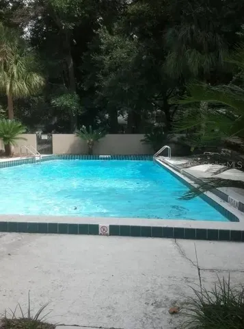 $1,350 | 7200 Southwest 8th Avenue, Unit T131, Gainesville, FL 32607