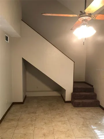 $1,350 | 7200 Southwest 8th Avenue, Unit T131, Gainesville, FL 32607