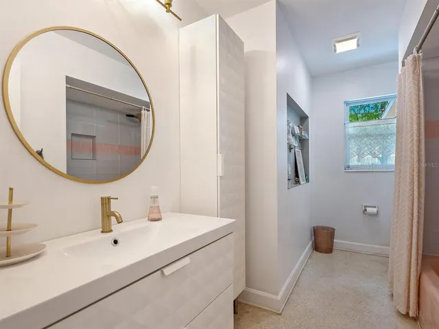 $479,000 | 2740 Bruce Lane, Sarasota, FL 34237