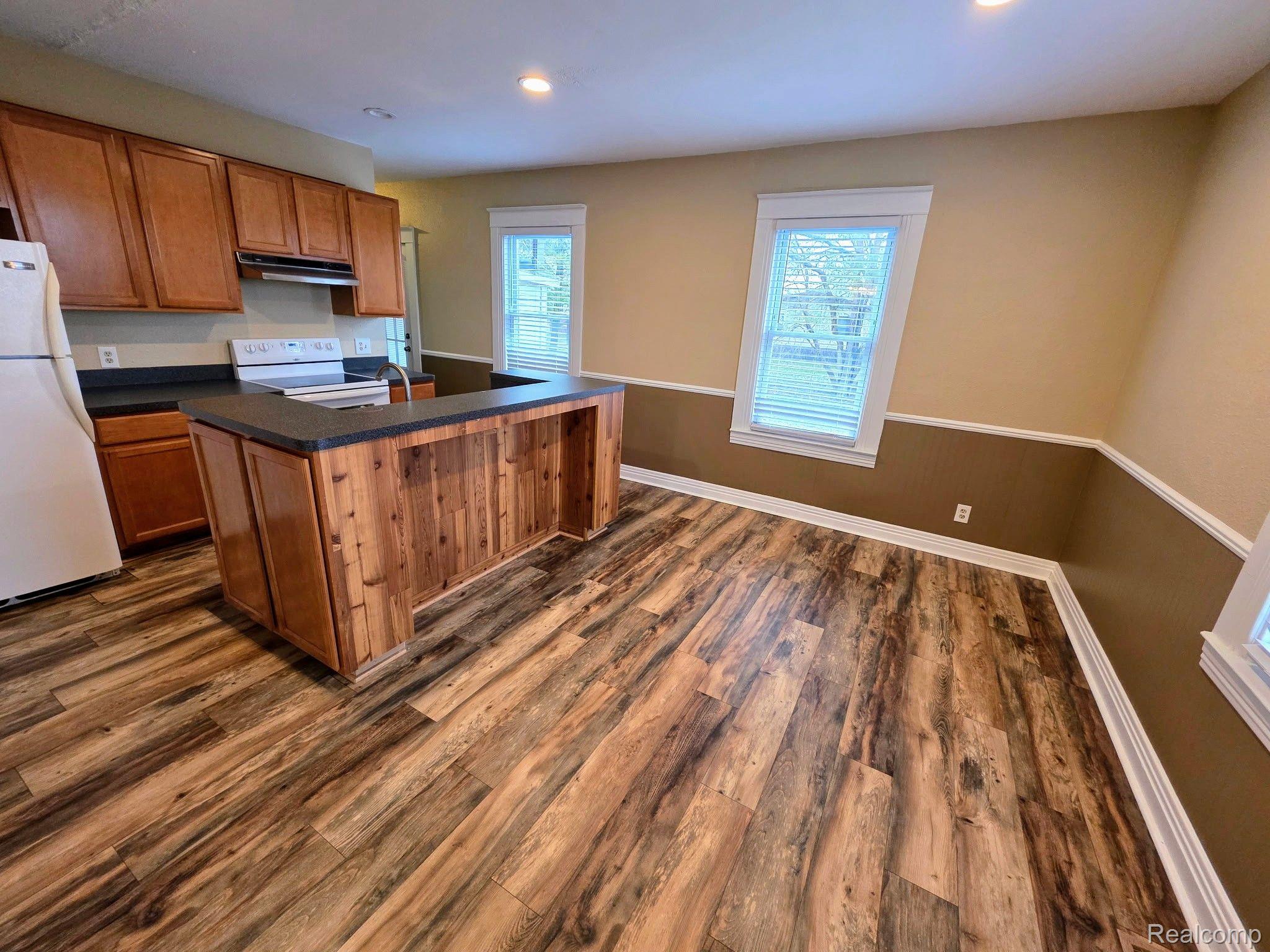 71271 McVicar Road Romeo, MI 48065 - Photo 4 of 9 Gallery Image 4