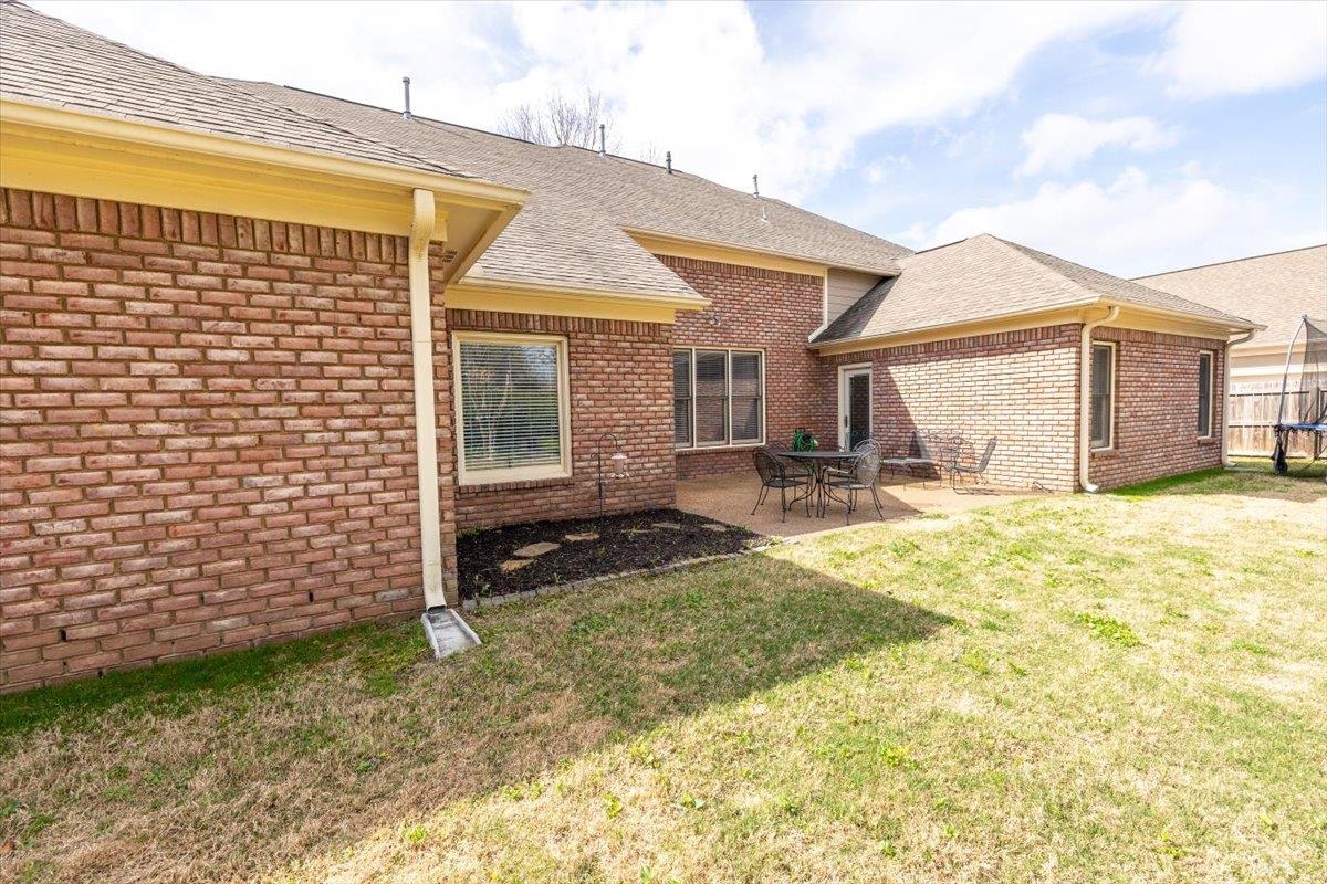 1136 Sunriver Cove Collierville, TN 38017 - Photo 32 of 35