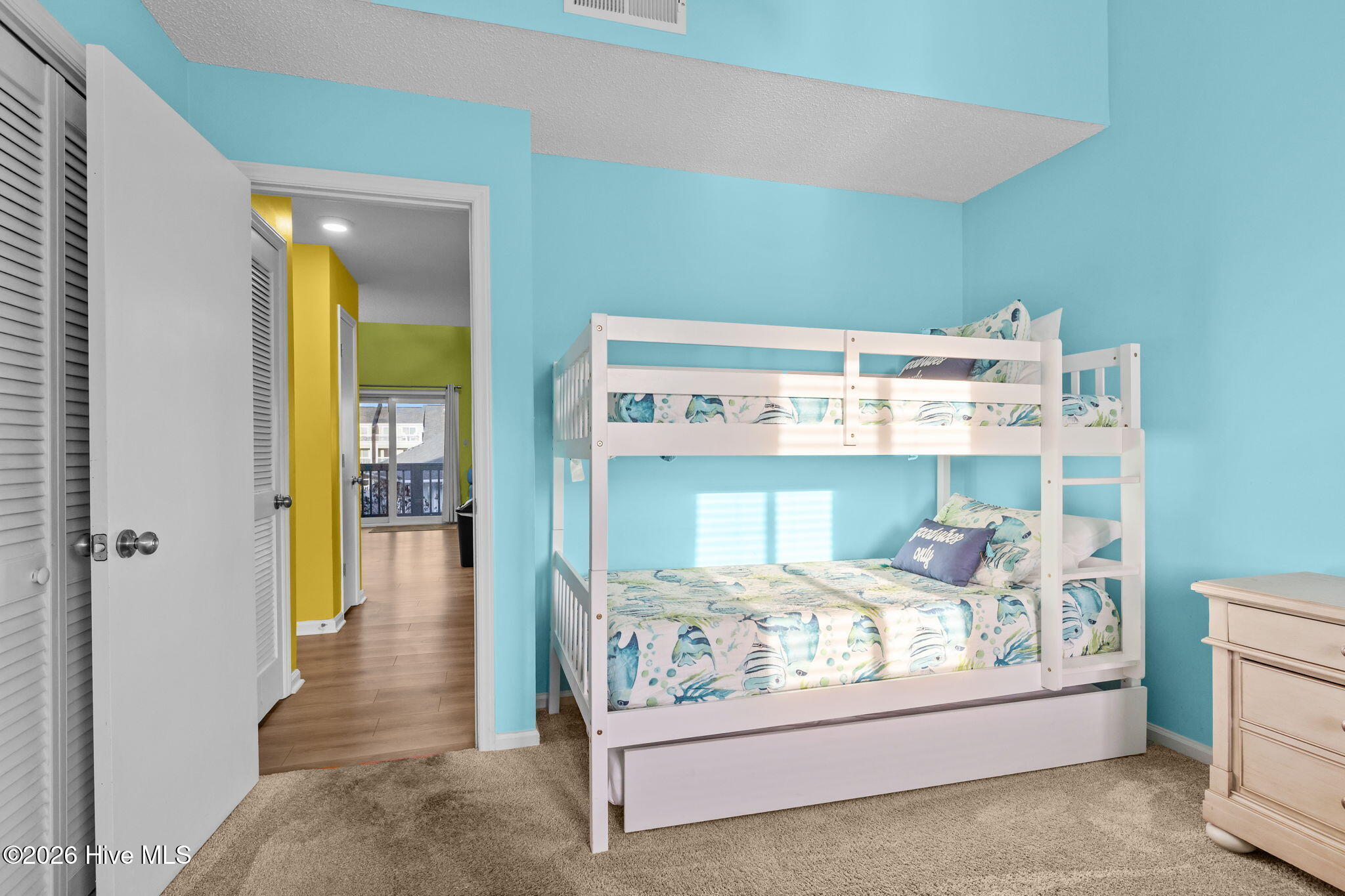 9201 Coast Guard Road, Unit F204 Emerald Isle, NC 28594 - Photo 10 of 33 9-web-or-mls-1S3A3123