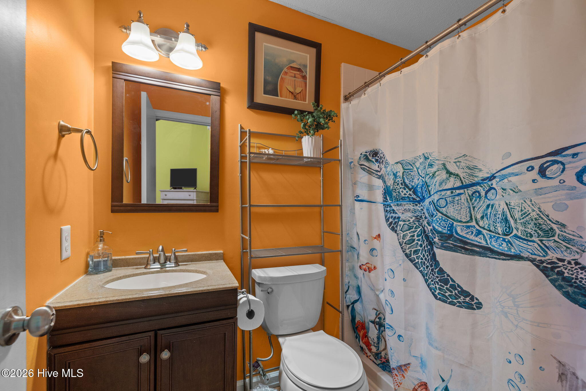 9201 Coast Guard Road, Unit F204 Emerald Isle, NC 28594 - Photo 14 of 33 29-web-or-mls-1S3A3219