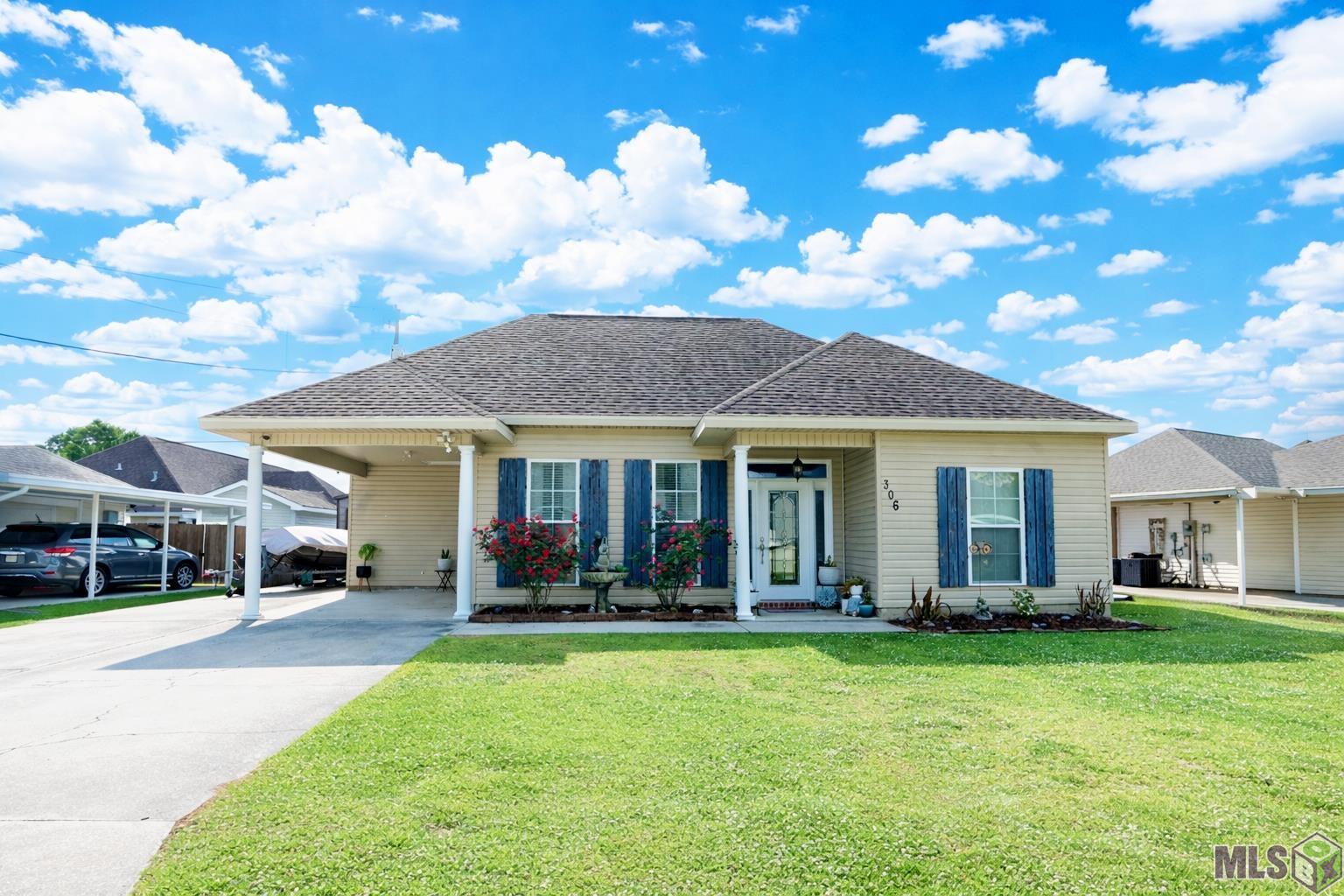 306 Julie Street Gray, LA 70359 - Photo 1 of 15