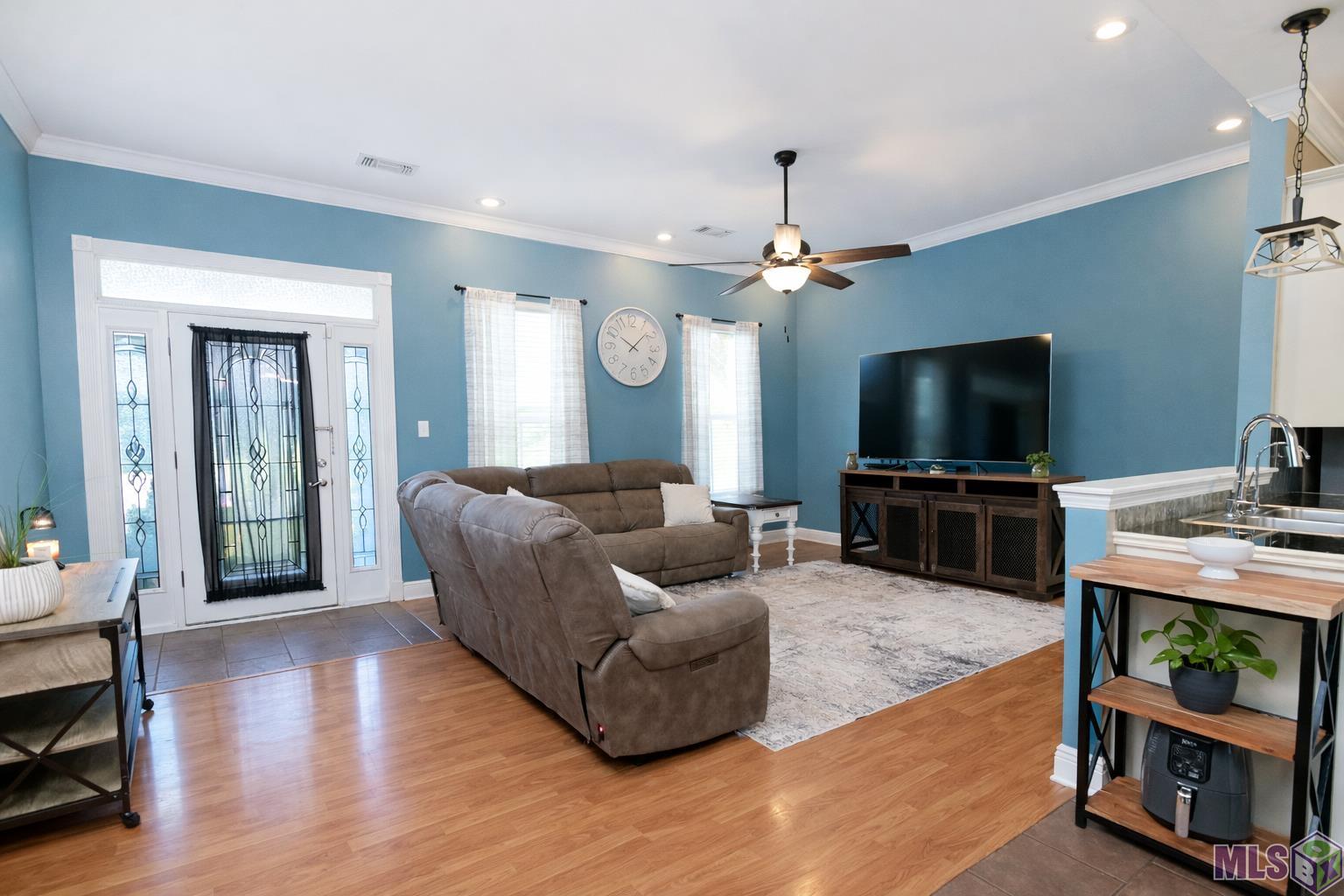 306 Julie Street Gray, LA 70359 - Photo 4 of 15