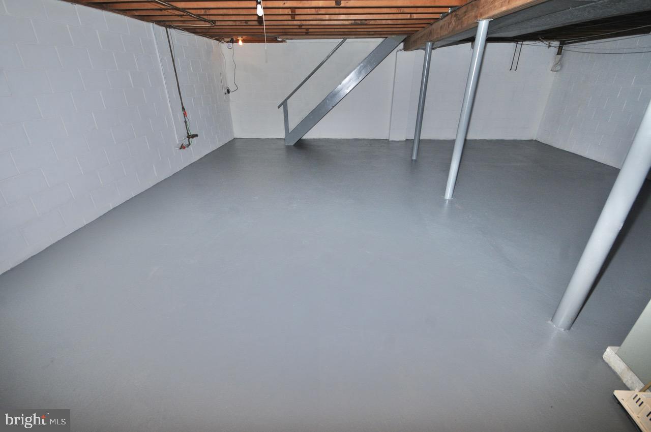 302 Provincetown Road Cherry Hill, NJ 08034 - Photo 21 of 30 a view of small space