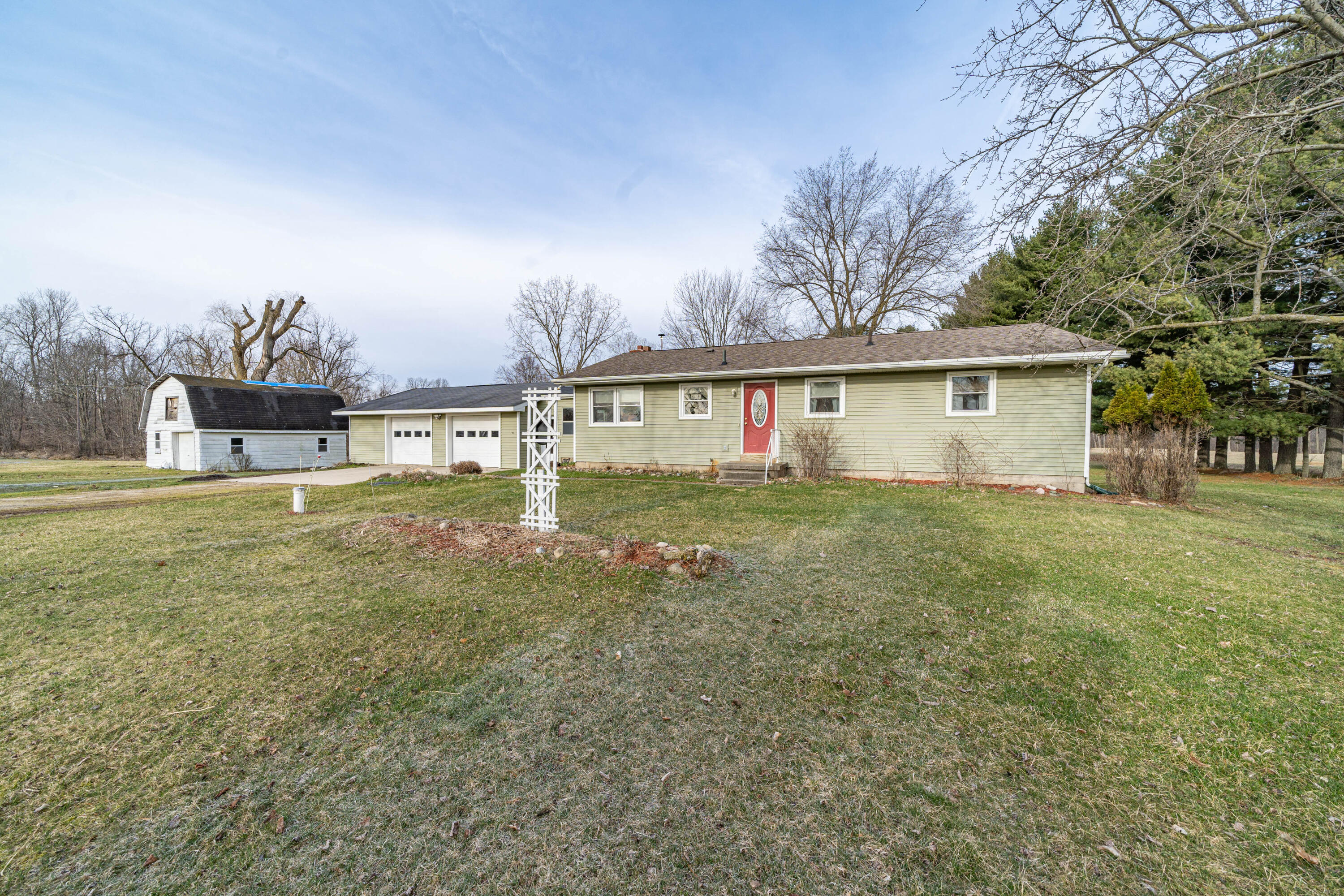9700 Harris Rd (3 of 24)