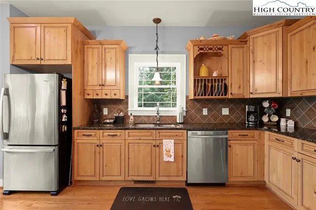 $550,000 | 347 Treadway Ridge Road, Moravian Falls, NC 28654