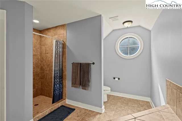 $550,000 | 347 Treadway Ridge Road, Moravian Falls, NC 28654