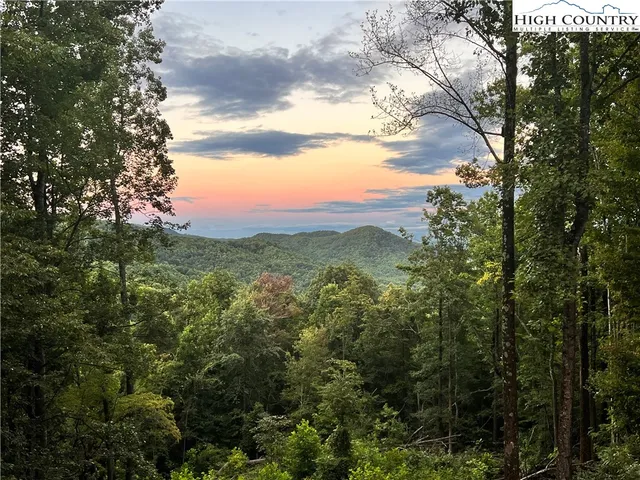 $550,000 | 347 Treadway Ridge Road, Moravian Falls, NC 28654