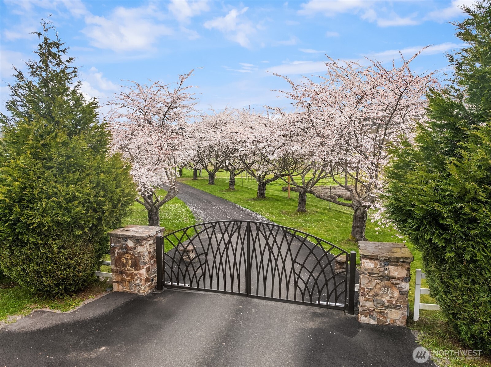 231 River Run Road Sequim, WA 98382 - Photo 2 of 40