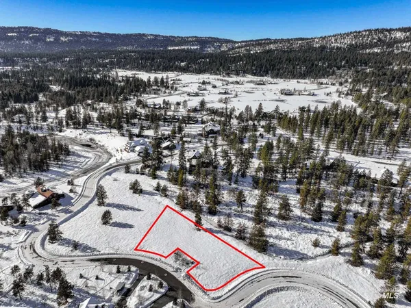 $220,000 | 40 Moonflower Court, McCall, ID 83638