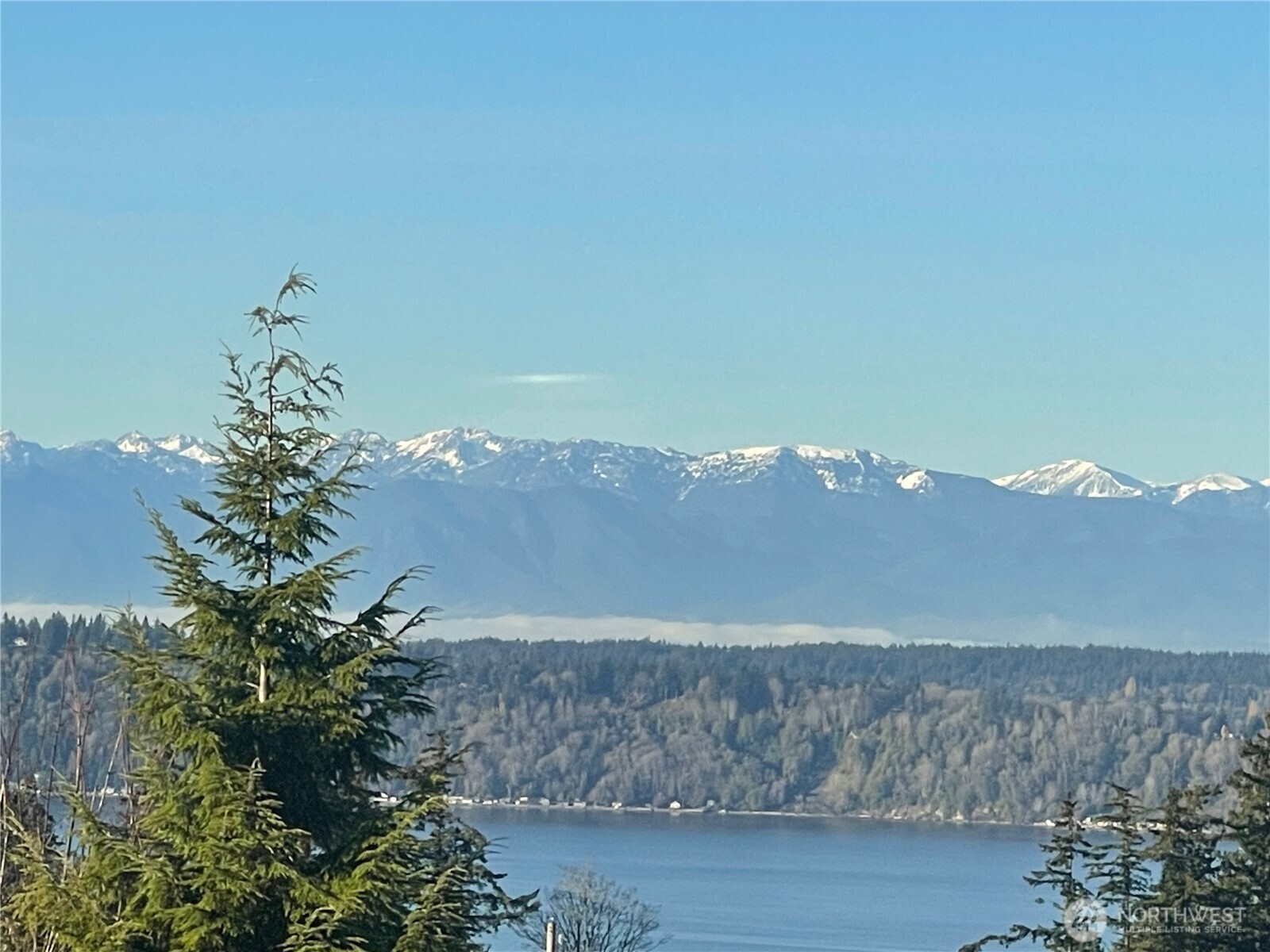 4611 76th Street Southwest Mukilteo, WA 98275 - Photo 3 of 40