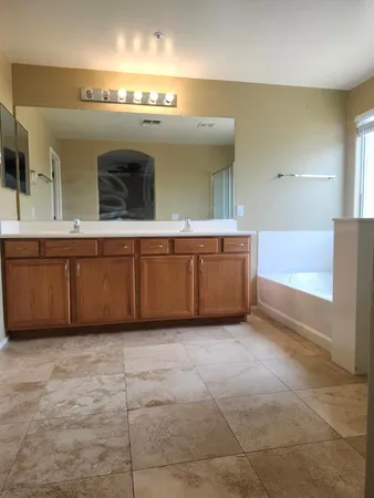 $2,195 | 30056 North 73rd Drive, Peoria, AZ 85383