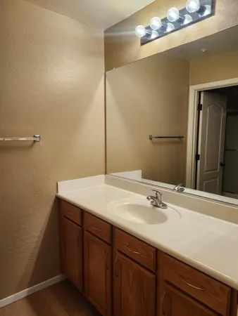 $2,195 | 30056 North 73rd Drive, Peoria, AZ 85383