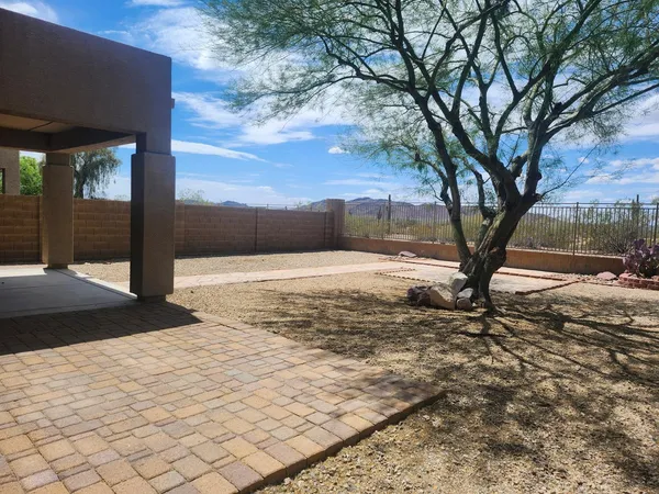 $2,195 | 30056 North 73rd Drive, Peoria, AZ 85383