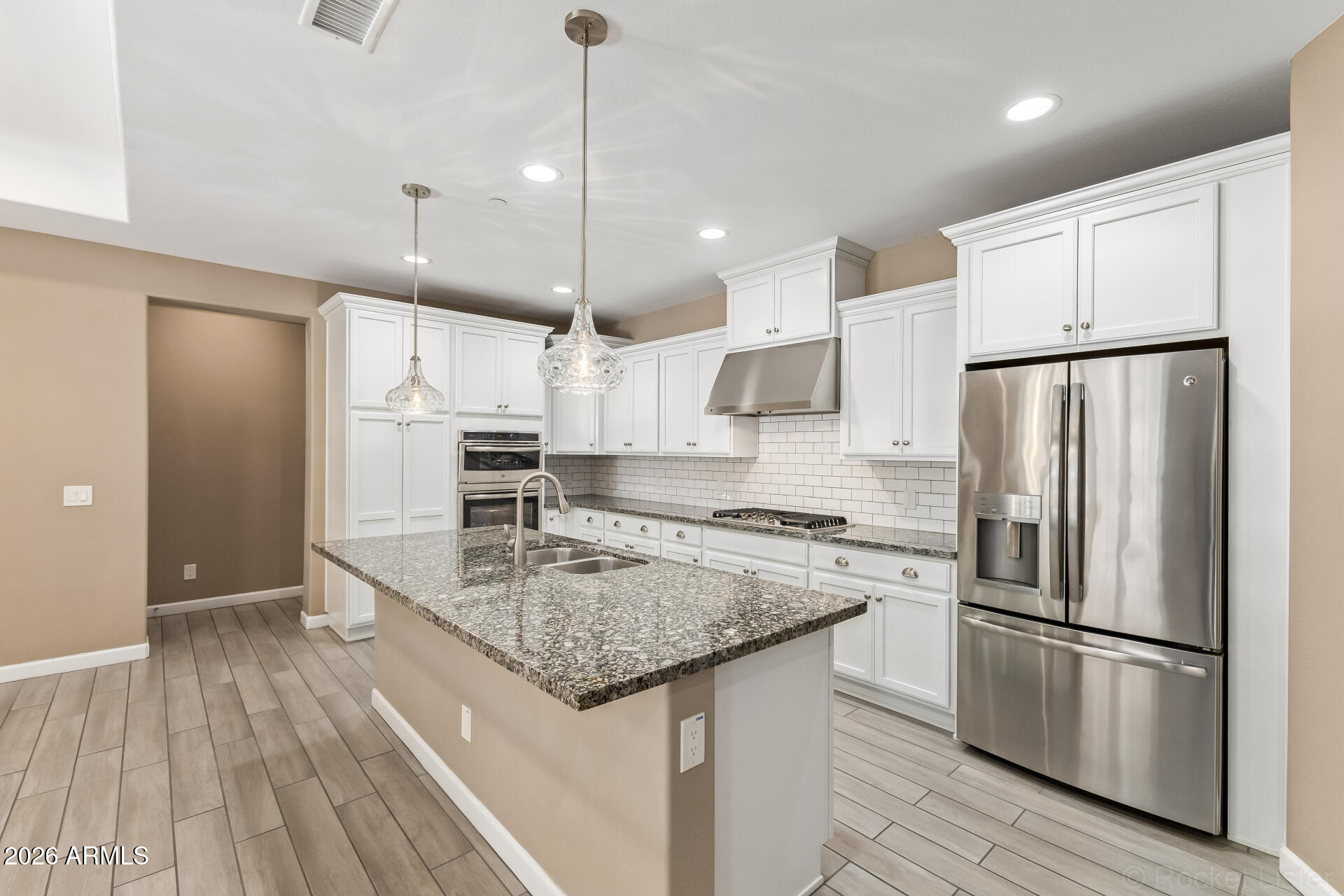 4777 South Fulton Ranch Boulevard, Unit 1068 Chandler, AZ 85248 - Photo 14 of 54 Pendant Lighting