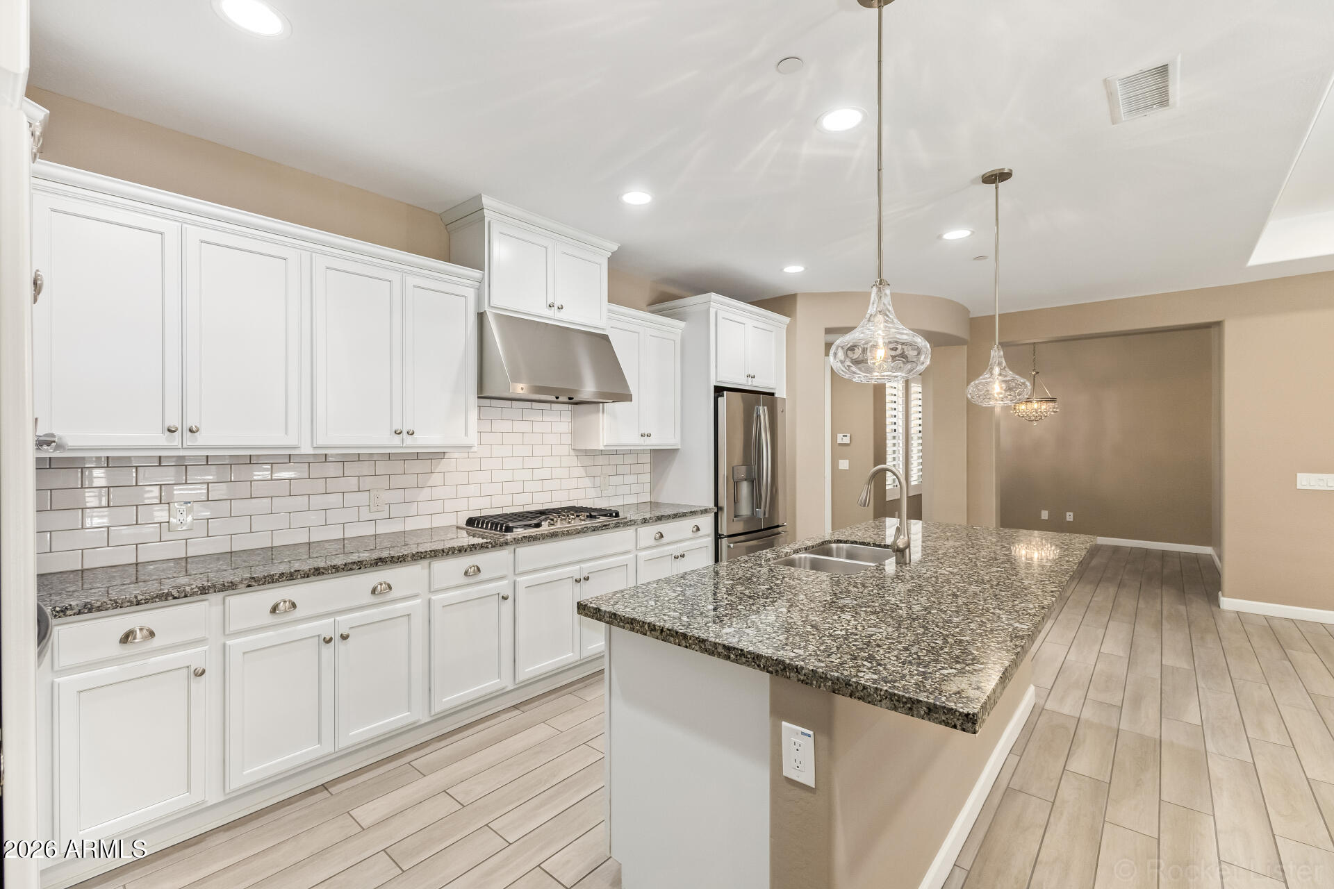 4777 South Fulton Ranch Boulevard, Unit 1068 Chandler, AZ 85248 - Photo 16 of 54 Island Large Enough for 4