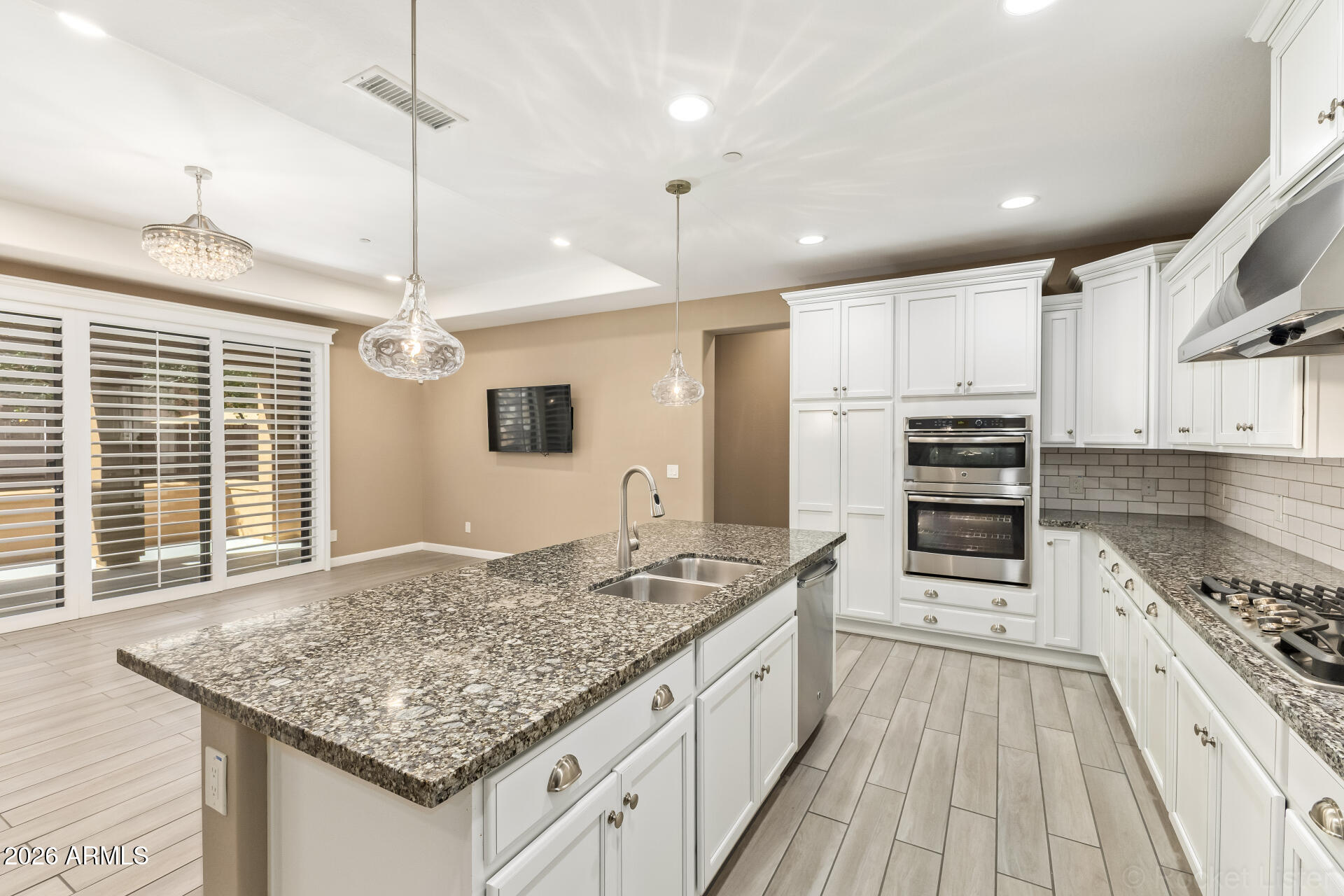4777 South Fulton Ranch Boulevard, Unit 1068 Chandler, AZ 85248 - Photo 19 of 54 Built-In Double Oven/Microwave