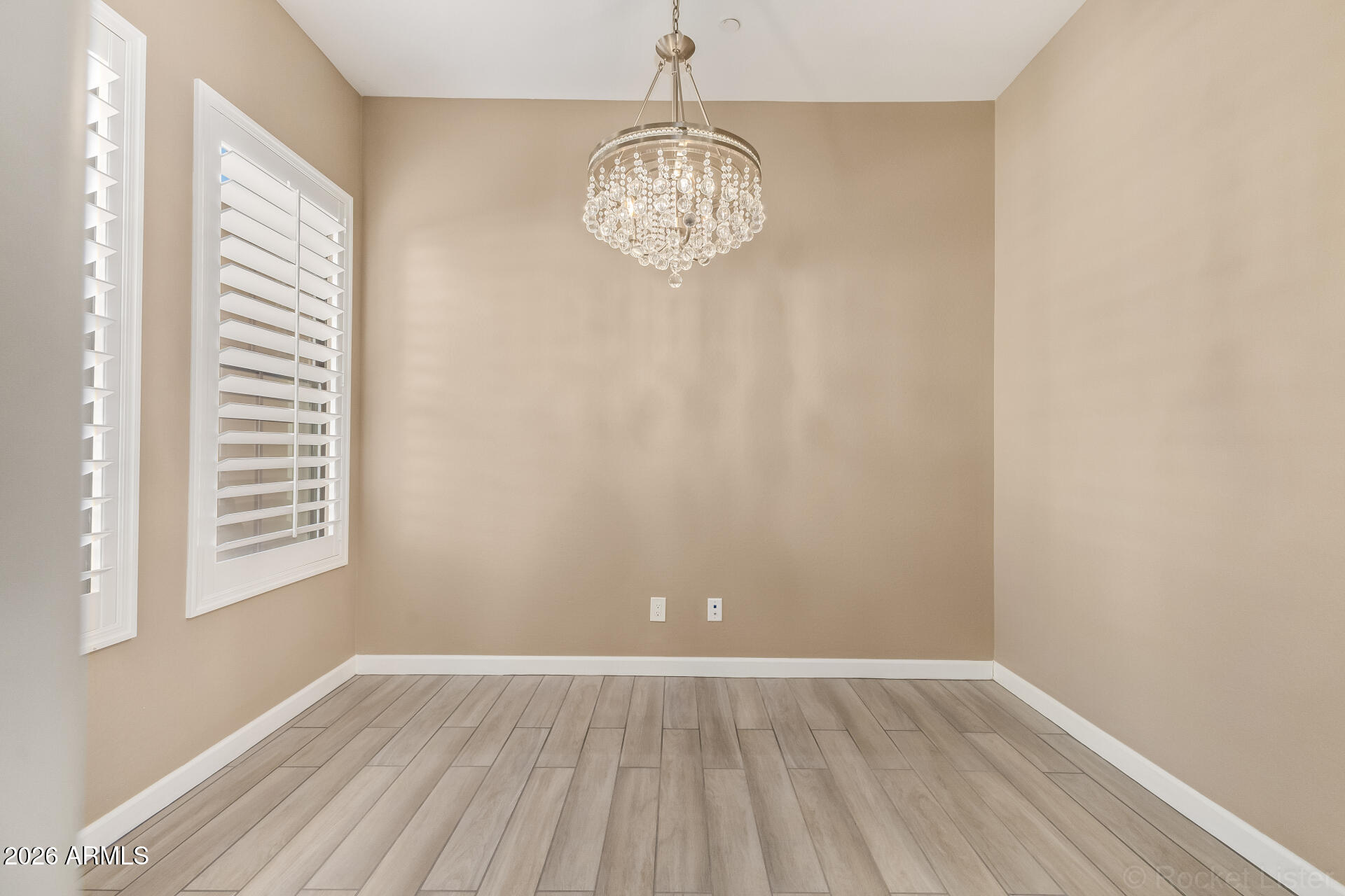 4777 South Fulton Ranch Boulevard, Unit 1068 Chandler, AZ 85248 - Photo 22 of 54 Dining Room