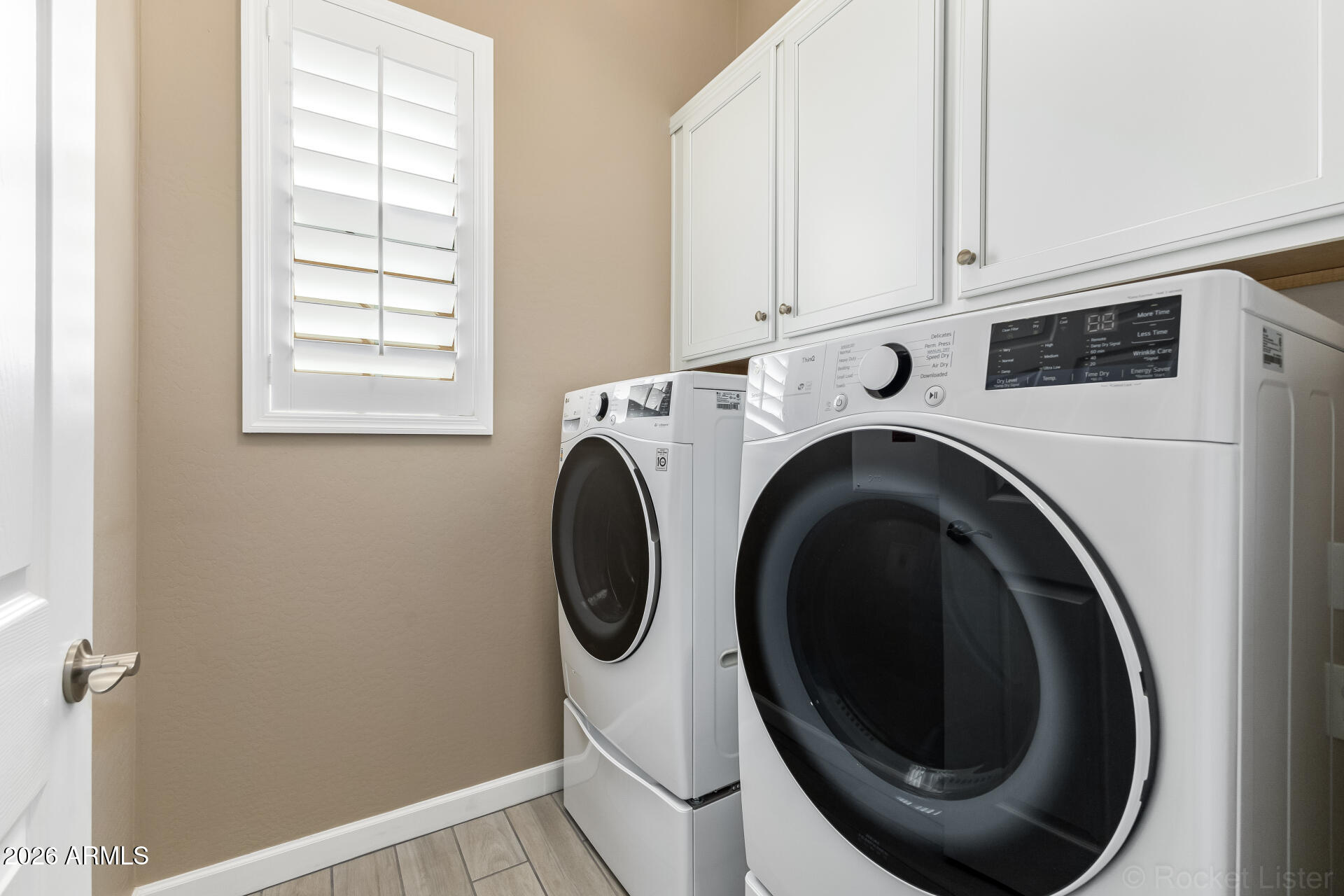 4777 South Fulton Ranch Boulevard, Unit 1068 Chandler, AZ 85248 - Photo 34 of 54 Inside Laundry