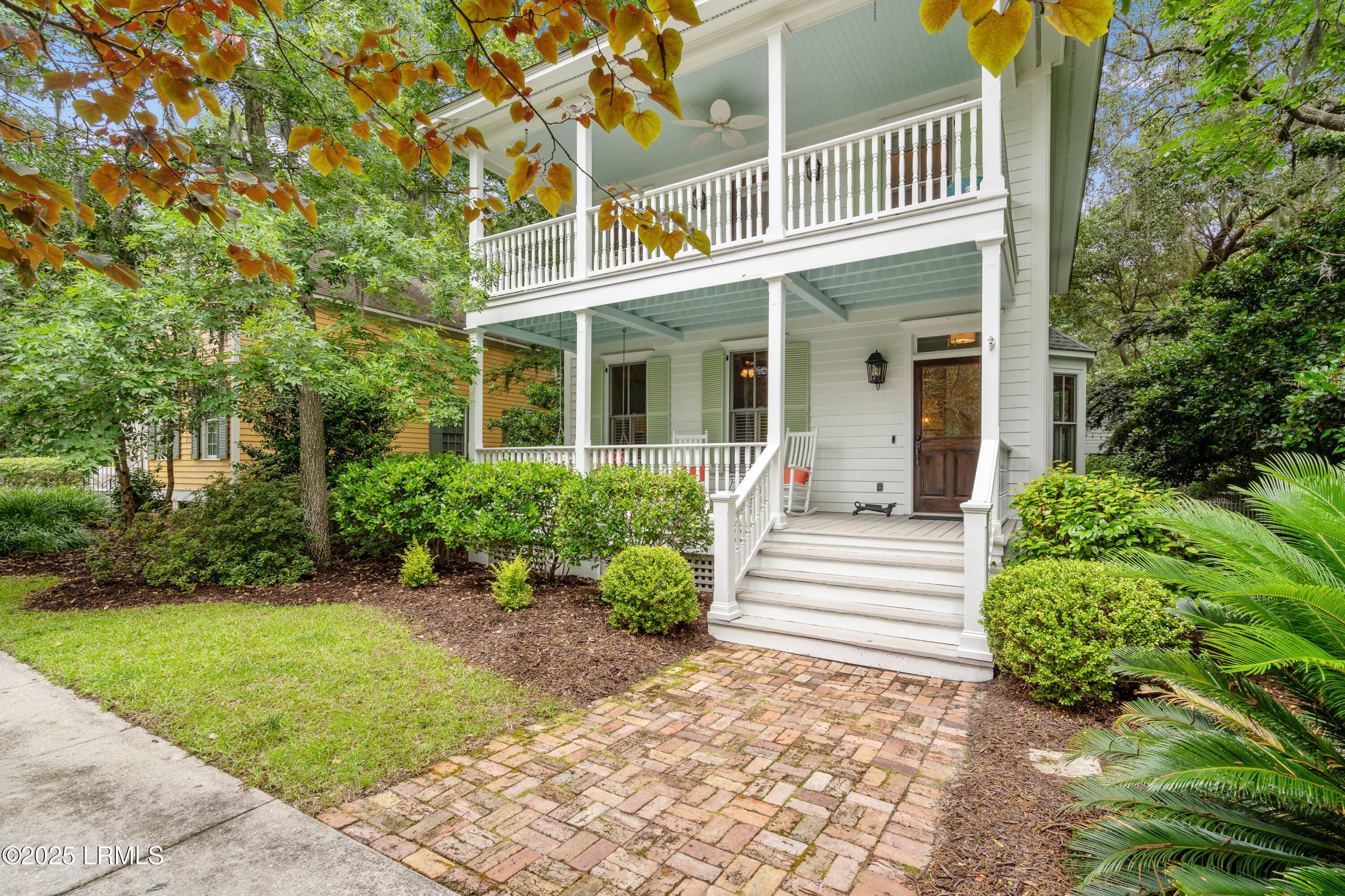 14 Fraser Street Beaufort, SC 29907 - Photo 3 of 63 14 Fraser-4
