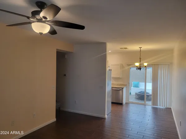 $1,350 | 17201 North 16th Drive, Unit 1, Phoenix, AZ 85023