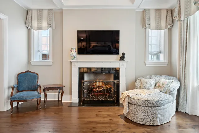 $4,330,000 | 446 West Huron Street, Chicago, IL 60654