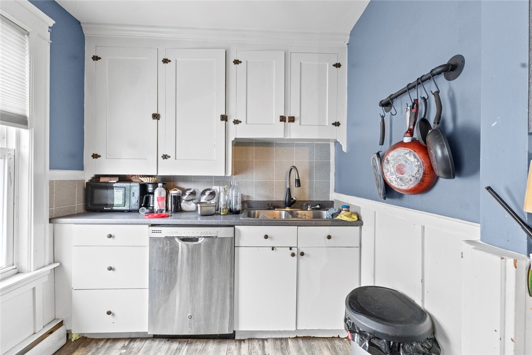 20 Cold Spring Place Woonsocket, RI 02895 - Photo 12 of 38