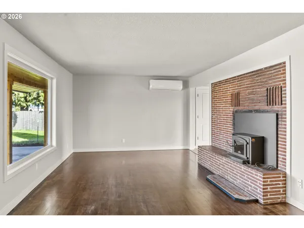 $448,500 | 515 May Street, Molalla, OR 97038