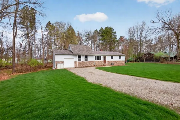 $279,900 | 11444 Hillary Drive, Jerome, MI 49249