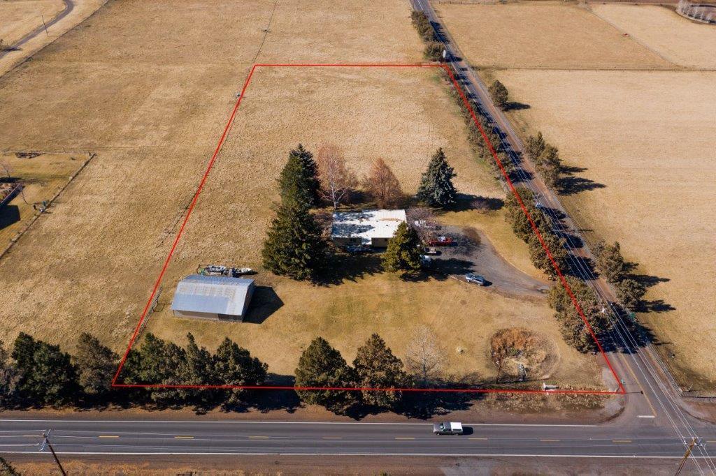 19575 Dayton Road Bend, OR 97703 - Photo 11 of 12 18