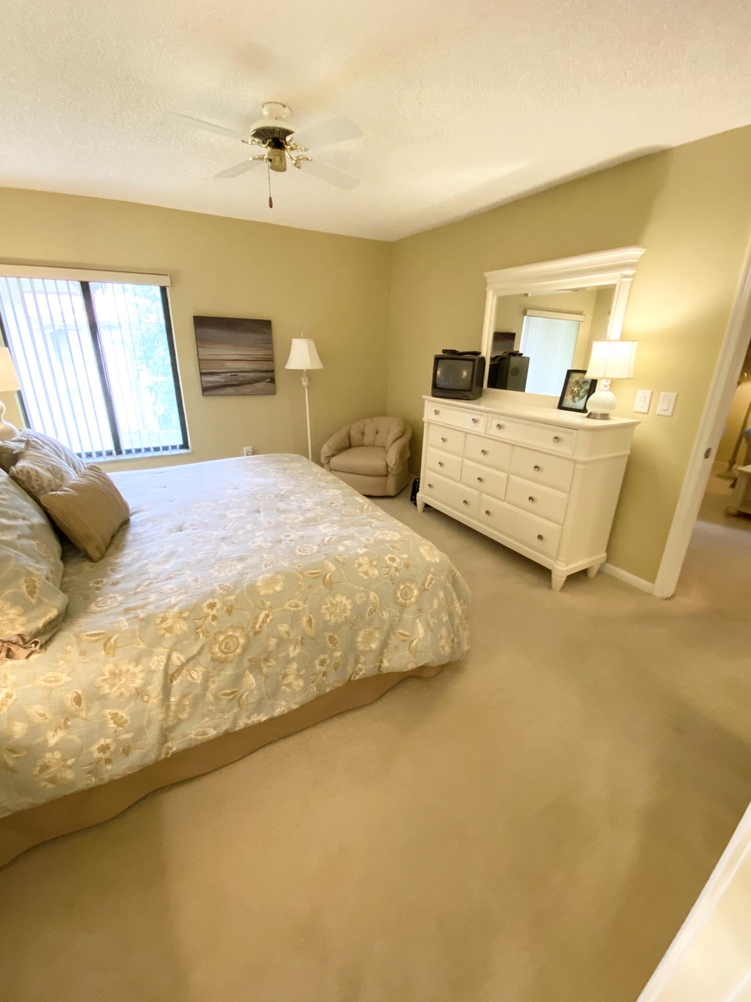 350 Club Circle, Unit 204 Boca Raton, FL 33487 - Photo 9 of 28 Master Bedroom