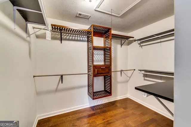 $2,300 | 2727 Manor Cove, Decatur, GA 30034