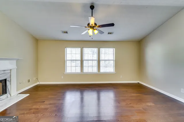 $2,300 | 2727 Manor Cove, Decatur, GA 30034