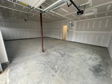 $428,571 | 12792 South Rim Drive, Noblesville, IN 46060